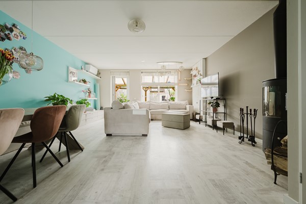 Medium property photo - Parelvissersstraat 44, 3194 JN Hoogvliet Rotterdam